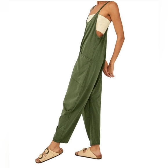 Army Green Oversized Vee neck sleeveless Jumpsuit with pockets New in package XL - Picture 6 of 8